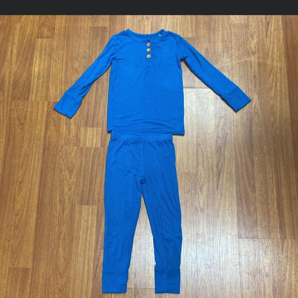 Posh Peanut Pj set 4T